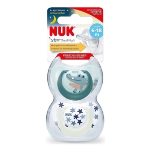Chupetes Nuk Star Day & Night Bebe Cocodrilo Pack X 2 6/18 M