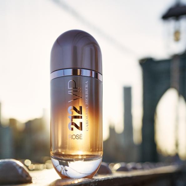 212 Vip Rosé Rose Edp 80ml Para Mujer - Imagen 3