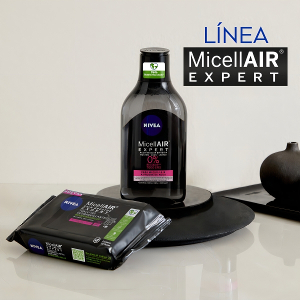 Agua Micelar Bifásica Nivea Micellair Black Expert 400 Ml - Imagen 4
