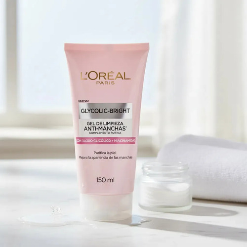 Gel Limpiador Anti-manchas Glycolic Bright De L'oréal Paris Todo Tipo De Piel Día/noche - Imagen 2