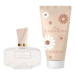 Perfume Miss Cassandra + Crema Corporal  Jeanne Arthes