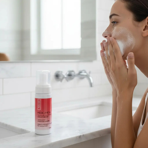 Medclinical Espuma Limpieza Facial 150 Ml Todo Tipo De Piel - Imagen 3